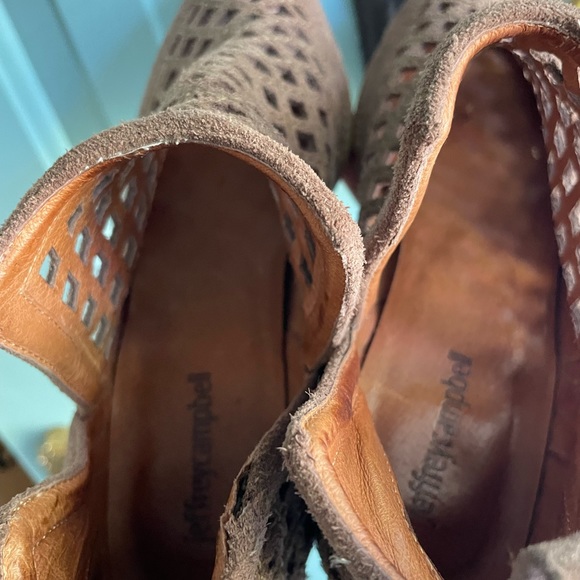 Jeffrey Campbell brown suede bootie  size 7.5. - Picture 9 of 14